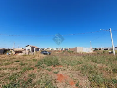 Lote/Terreno à venda, 160m² no , Cravinhos