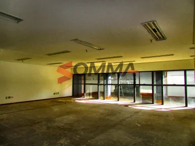 Sala Comercial à venda, 117m² no Boa Vista, Porto Alegre