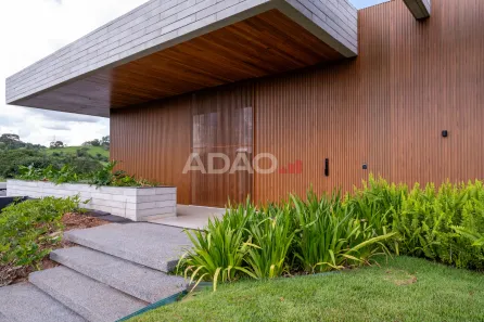 Casa de Condomínio com 4 Quartos à venda, 760m² no Residencial Aldeia do Vale, Goiânia