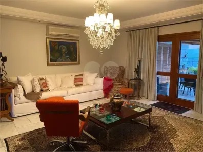 Casa com 3 Quartos para venda ou aluguel, 360m² no Chácara das Pedras, Porto Alegre