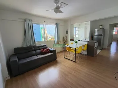 Apartamento com 2 Quartos para alugar, 52m² no Zona 01, Maringá