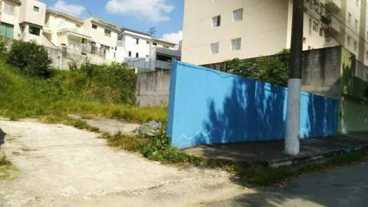 Lote/Terreno à venda, 242m² no Campestre, Santo André
