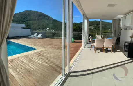 Casa de Condomínio com 4 Quartos à venda, 343m² no Itacorubi, Florianópolis