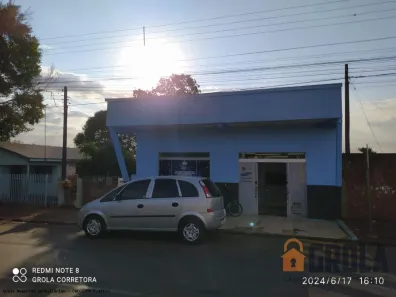 Casa com 3 Quartos à venda, 166m² no Jardim Pio XII, Campo Mourão