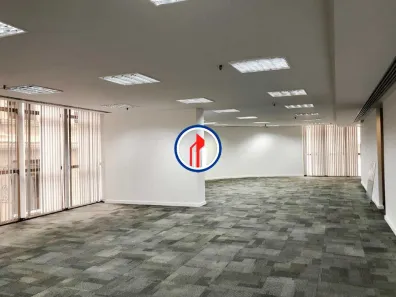 Sala Comercial para alugar, 242m² no Centro, Rio de Janeiro