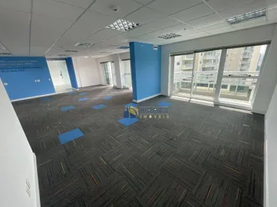 Sala Comercial para alugar, 154m² no Liberdade, São Paulo