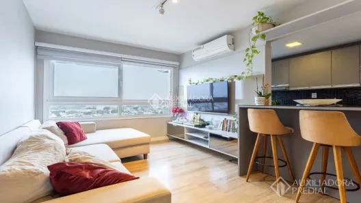 Apartamento com 3 Quartos à venda, 77m² no Navegantes, Porto Alegre