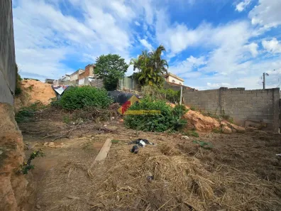 Lote/Terreno à venda, 300m² no Nossa Senhora das Graças, Divinópolis