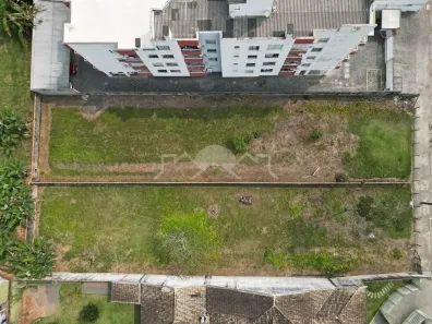 Lote/Terreno à venda, 837m² no Floresta, Joinville