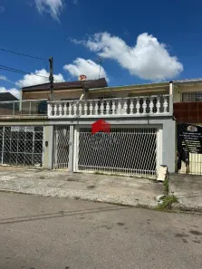 Sobrado com 3 Quartos à venda, 126m² no Xaxim, Curitiba