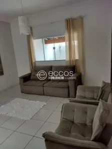 Casa com 4 Quartos à venda, 178m² no Jardim Inconfidência, Uberlândia
