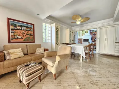 Casa de Condomínio com 4 Quartos à venda, 254m² no Boa Vista, Porto Alegre