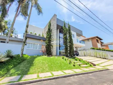 Casa de Condomínio com 4 Quartos à venda, 470m² no Floresta, Joinville