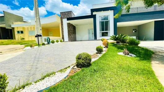 Casa de Condomínio com 3 Quartos para alugar, 104m² no Cajuru do Sul, Sorocaba