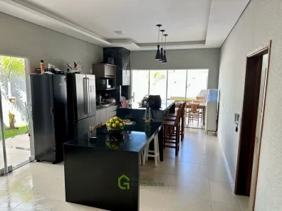 Casa com 3 Quartos à venda, 160m² no Parque Villa Lobos, Olímpia