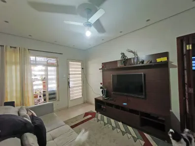 Casa com 3 Quartos à venda, 100m² no Vila Nivi, São Paulo
