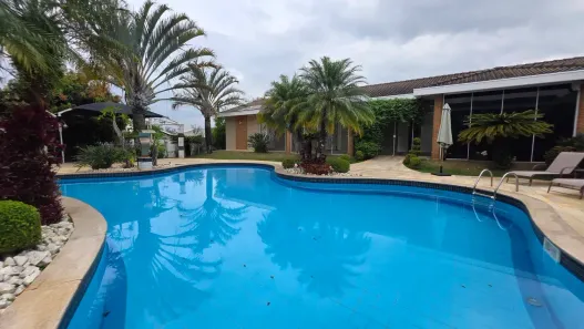 Casa de Condomínio com 4 Quartos para alugar, 756m² no Jardim Rio Comprido, Jacareí