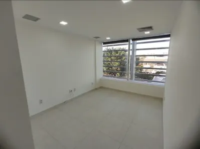 Sala Comercial à venda, 25m² no Recreio dos Bandeirantes, Rio de Janeiro