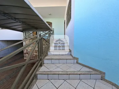 Casa com 3 Quartos para alugar, 295m² no Tabajaras, Uberlândia