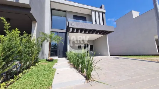 Sobrado com 3 Quartos à venda, 170m² no Central Park, Cachoeirinha