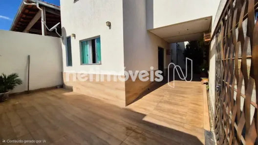 Casa com 3 Quartos à venda, 143m² no Granja Ouro Branco, Contagem