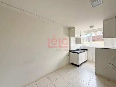 Apartamento com 1 Quarto para alugar, 27m² no Zona 07, Maringá