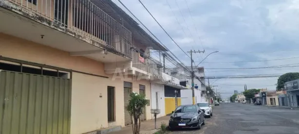 Imóvel Comercial com 3 Quartos à venda, 400m² no Santa Mônica, Uberlândia
