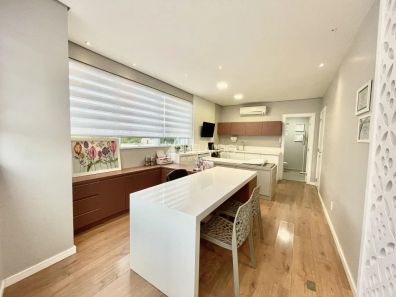 Sala Comercial à venda, 133m² no Centro, Blumenau