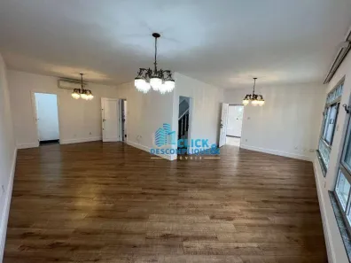 Sobrado com 3 Quartos à venda, 176m² no Ponta da Praia, Santos