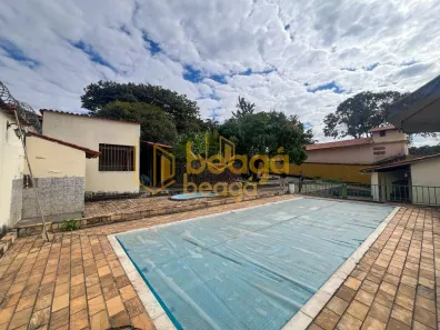 Fazenda/Sítio com 3 Quartos à venda, 130m² no Chácara Novo Horizonte, Contagem