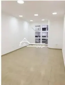 Sala Comercial à venda, 31m² no Centro, Jacareí