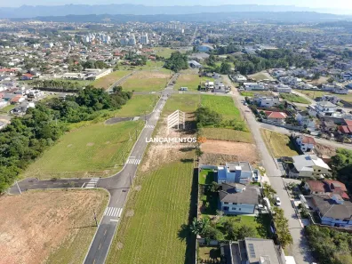 Lote/Terreno à venda, 360m² no Pinheirinho, Criciúma