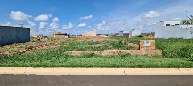 Lote/Terreno à venda, 250m² no Residencial Monte Carlo, Araraquara