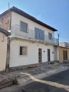 Casa com 5 Quartos à venda, 200m² no Itararé, Teresina