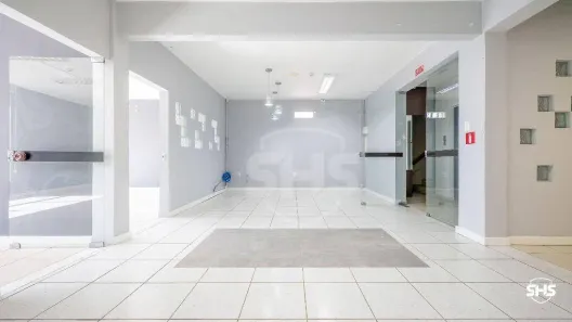 Sala Comercial para alugar, 183m² no Centro, Blumenau