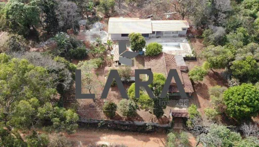 Fazenda/Sítio com 5 Quartos à venda, 330m² no Vale dos Araçás Segunda Seção, Mateus Leme