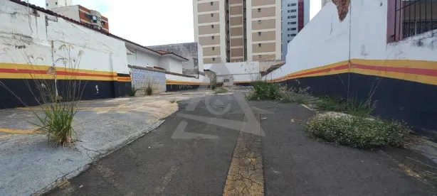 Lote/Terreno à venda, 481m² no Vila Itapura, Campinas