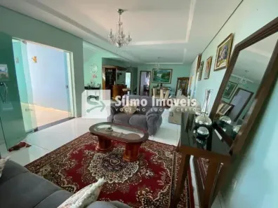 Casa com 6 Quartos à venda, 500m² no Jardim Karaíba, Uberlândia