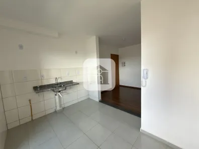Apartamento com 2 Quartos para alugar, 53m² no Laranjeiras, Uberlândia