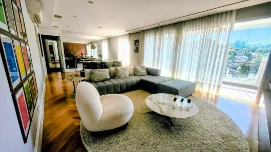 Apartamento com 3 Quartos para alugar, 130m² no Real Parque, São Paulo