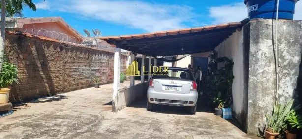 Casa com 3 Quartos à venda, 100m² no Santa Mônica, Uberlândia