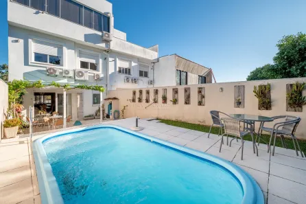 Casa com 3 Quartos à venda, 265m² no Vila Assunção, Porto Alegre