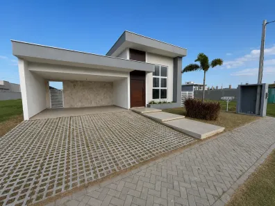 Casa de Condomínio com 3 Quartos à venda, 177m² no Ogiva, Cabo Frio