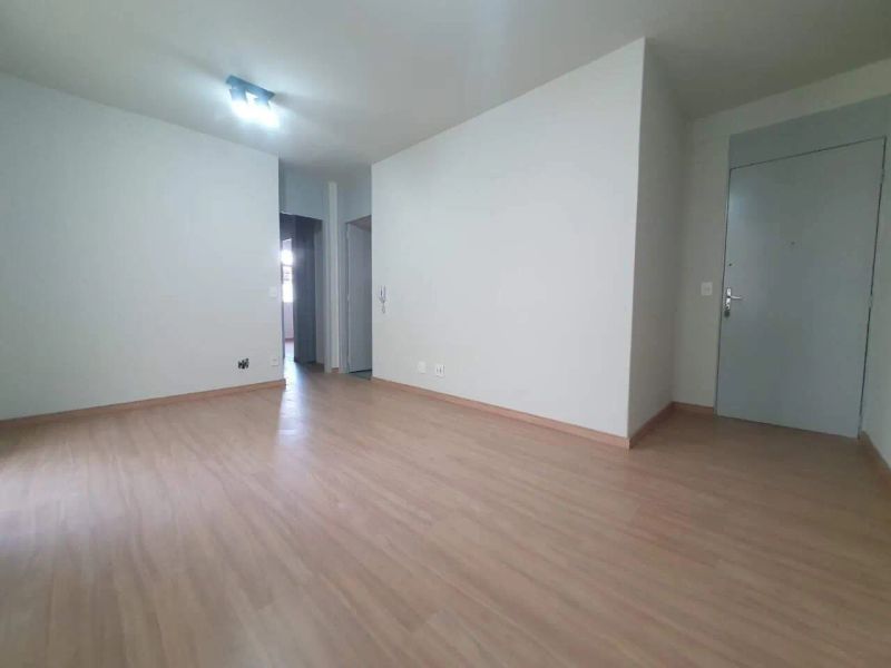 Apartamento com 3 quartos — Estoril, Belo Horizonte