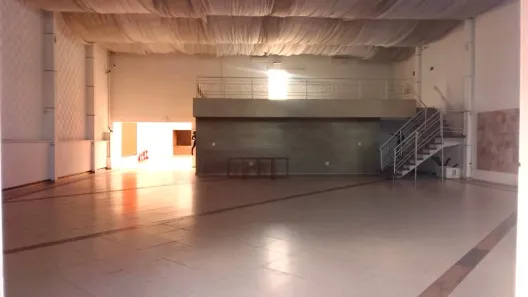 Prédio Comercial com 5 Quartos à venda, 693m² no Cidade Dutra, São Paulo