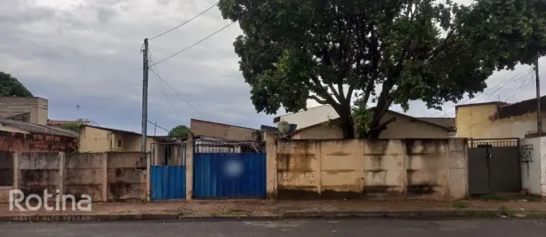 Lote/Terreno à venda, 500m² no Marta Helena, Uberlândia