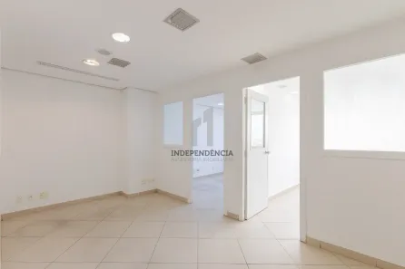 Sala Comercial à venda, 52m² no Independência, Porto Alegre