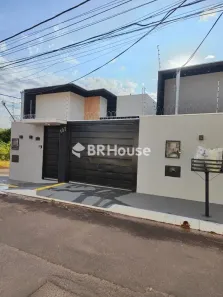 Casa com 3 Quartos à venda, 160m² no Coophatrabalho, Campo Grande