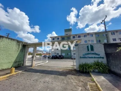 Apartamento com 2 Quartos para alugar, 45m² no Pachecos, Palhoça