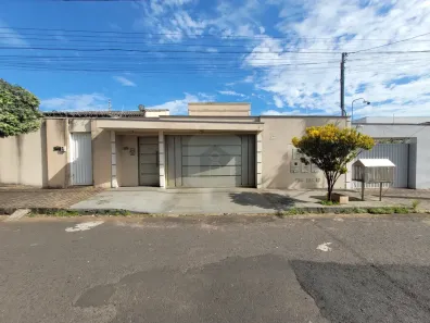 Apartamento com 2 Quartos para alugar, 65m² no Jardim Patrícia, Uberlândia